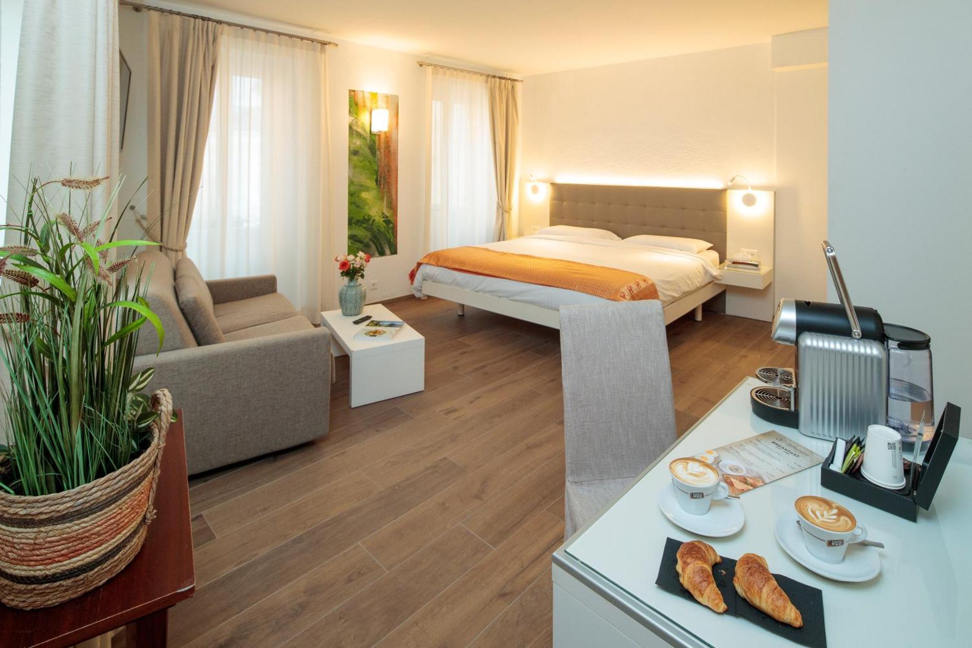 Hotel America Локарно Екстериор снимка