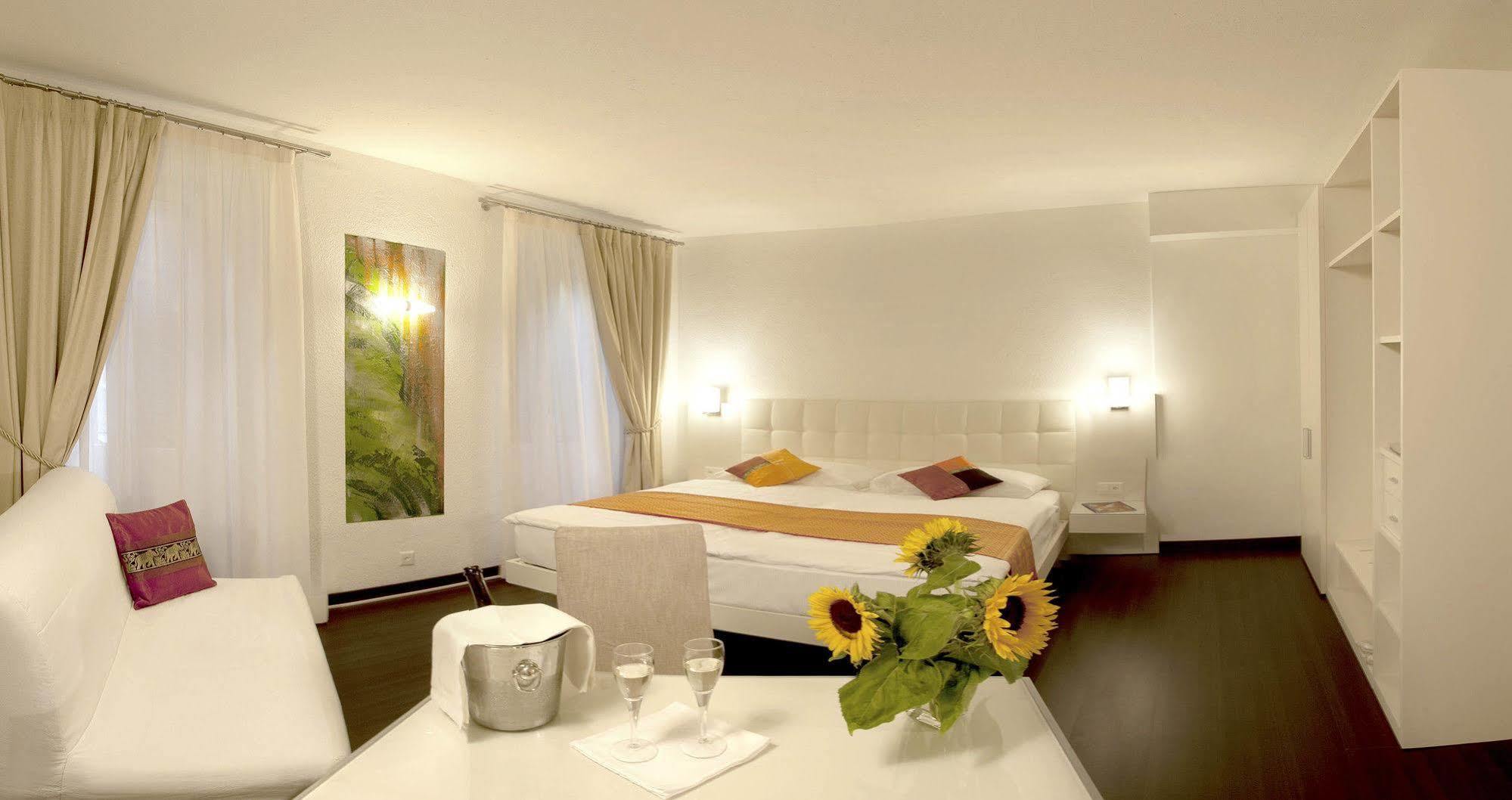 Hotel America Локарно Екстериор снимка